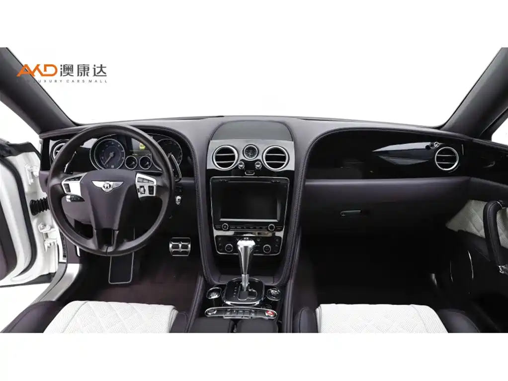 Bentley Flying Spur — фото 5