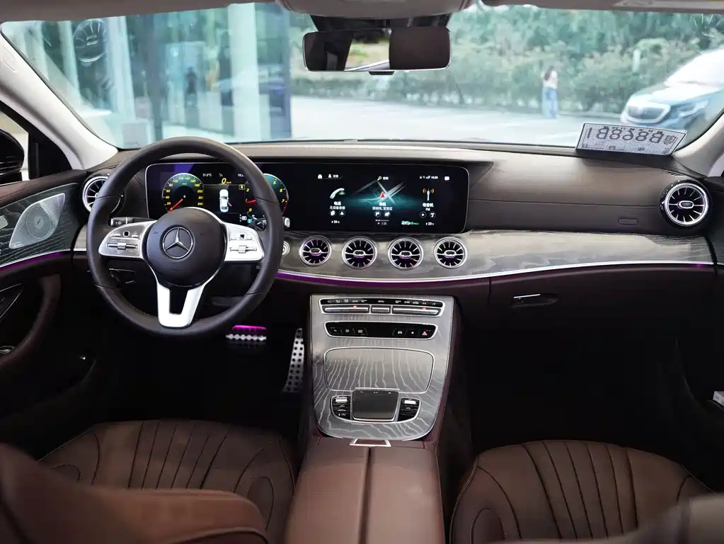 Mercedes-Benz CLS — фото 7