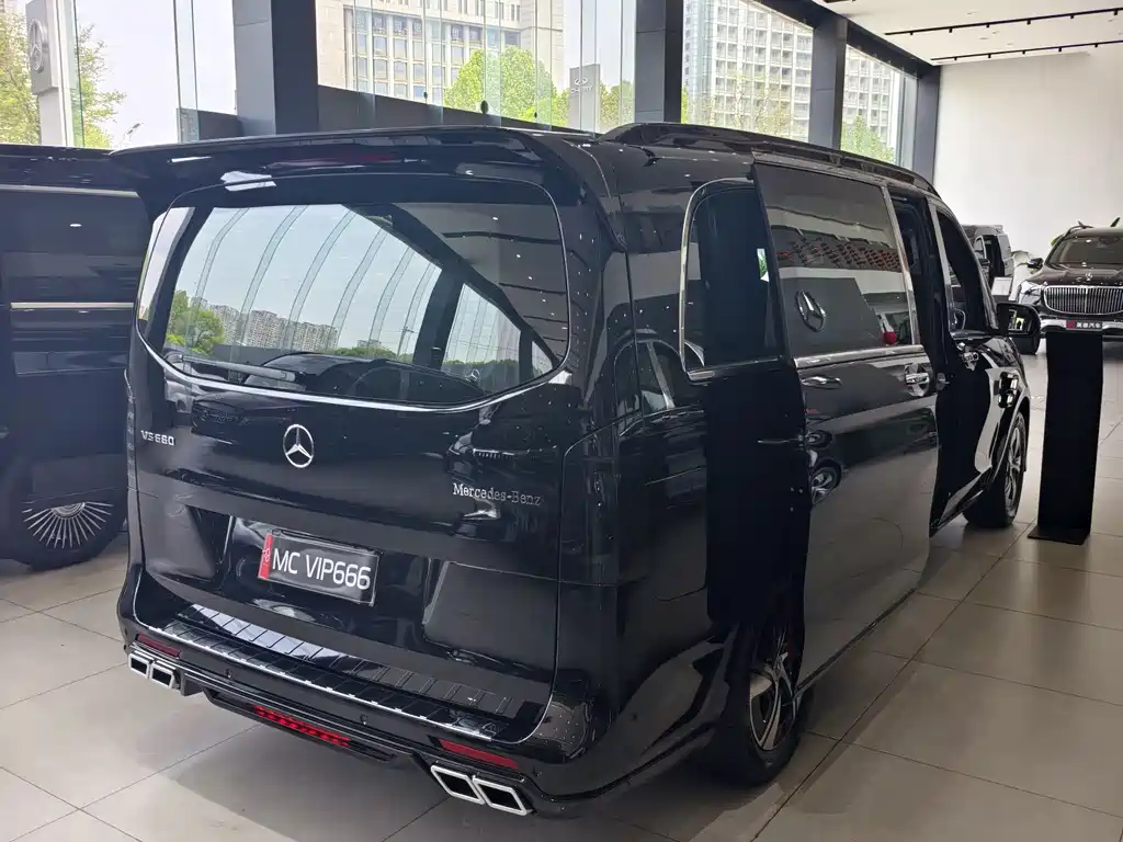 Mercedes-Benz Vito — фото 8