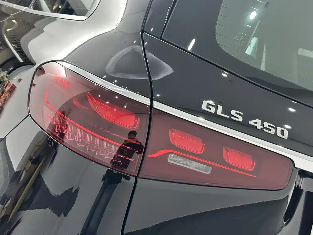 Mercedes-Benz GLS — фото 21