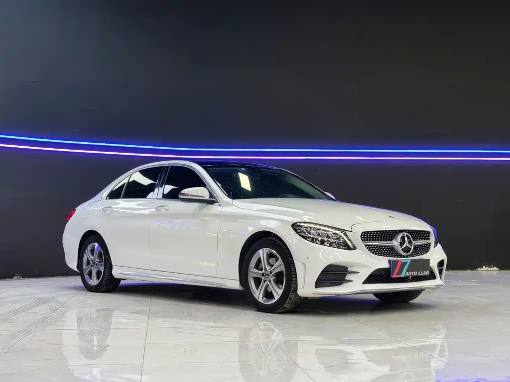 Mercedes-Benz C-Class — фото 3