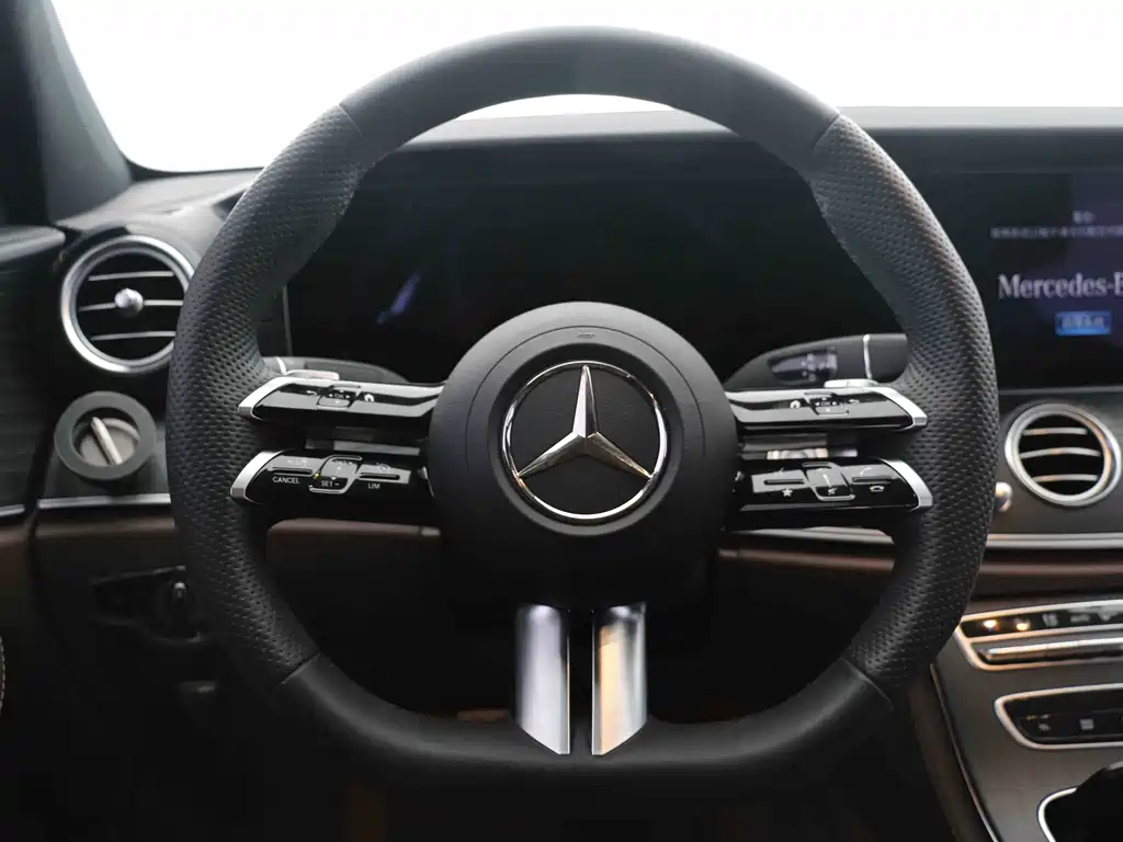 Mercedes-Benz E-Class New Energy — фото 9