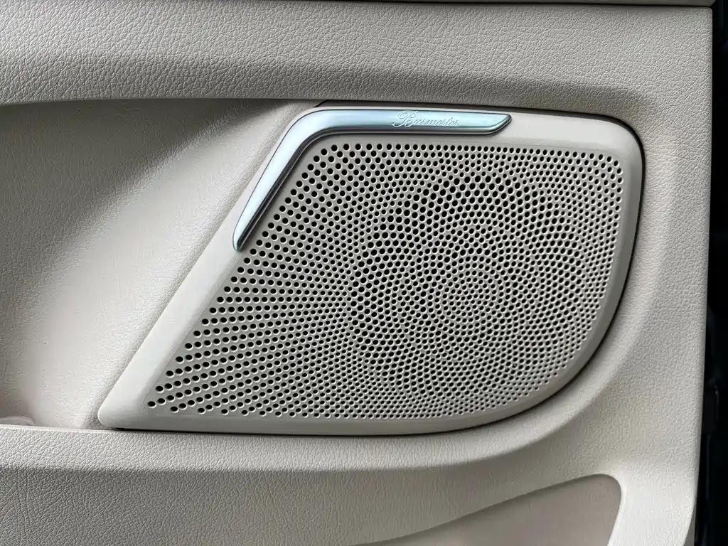Mercedes-Benz V-Class — фото 11