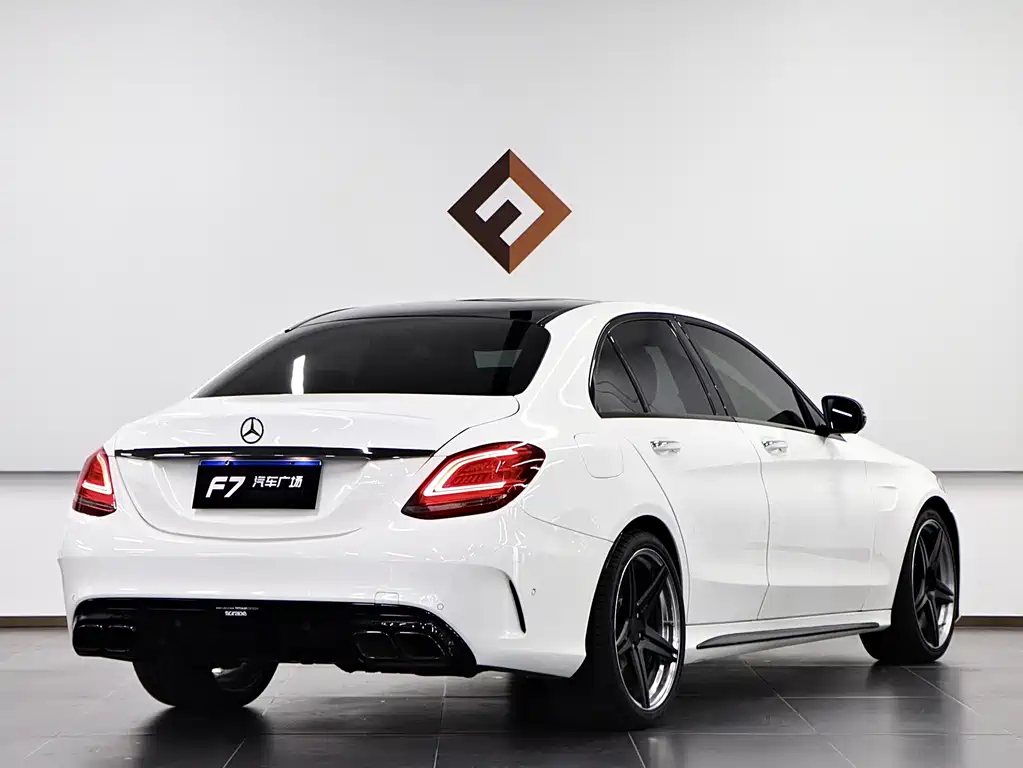 Mercedes-Benz C-Class AMG — фото 6
