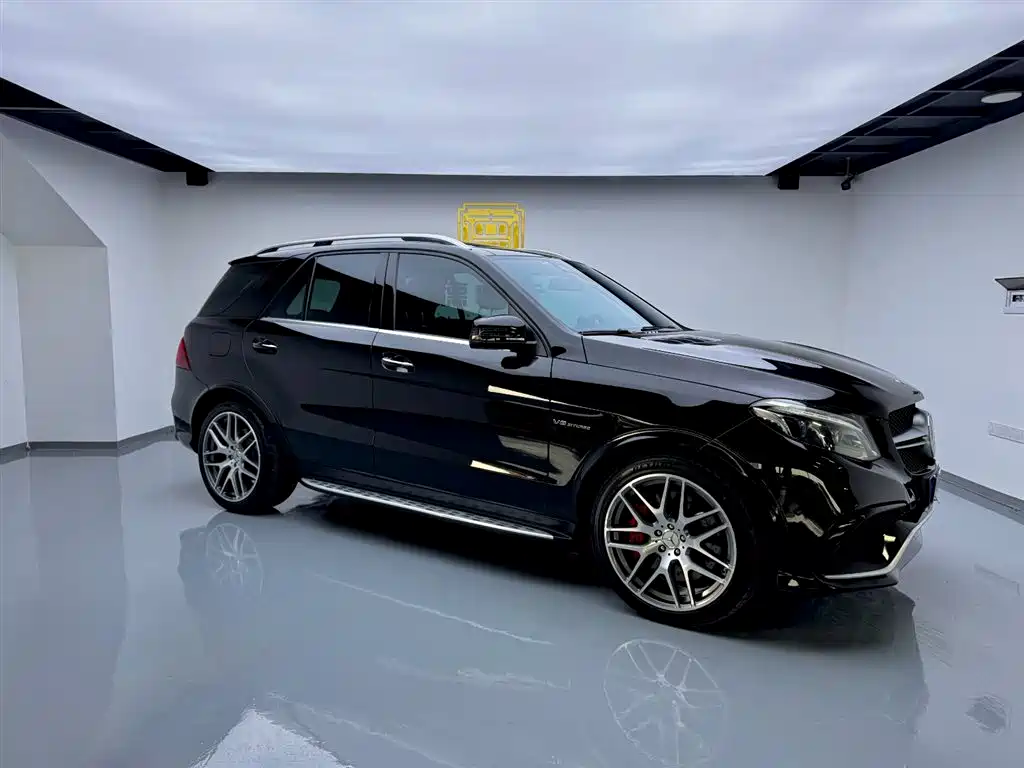 Mercedes-Benz GLE AMG — фото 3