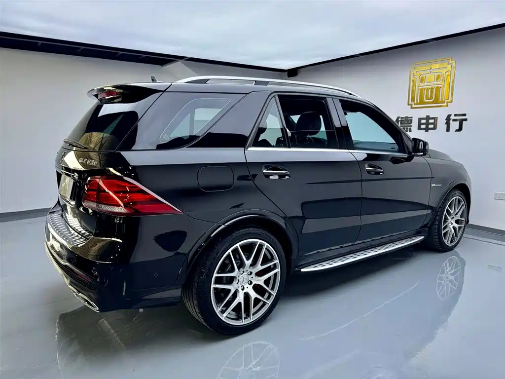 Mercedes-Benz GLE AMG — фото 6