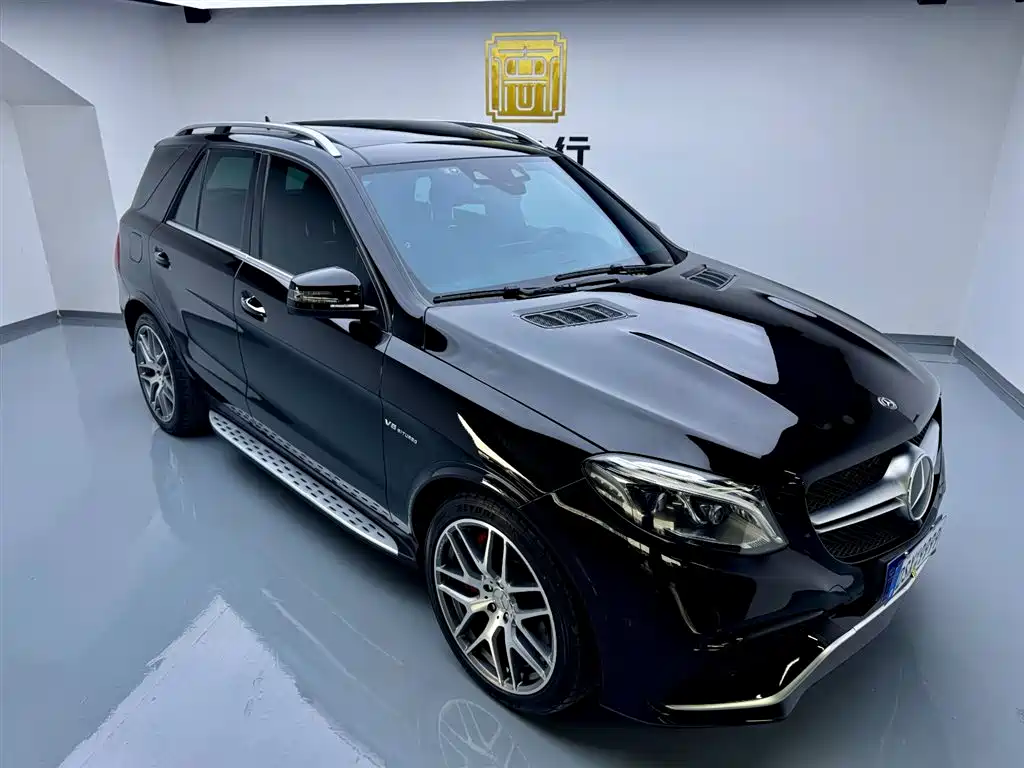 Mercedes-Benz GLE AMG — фото 7