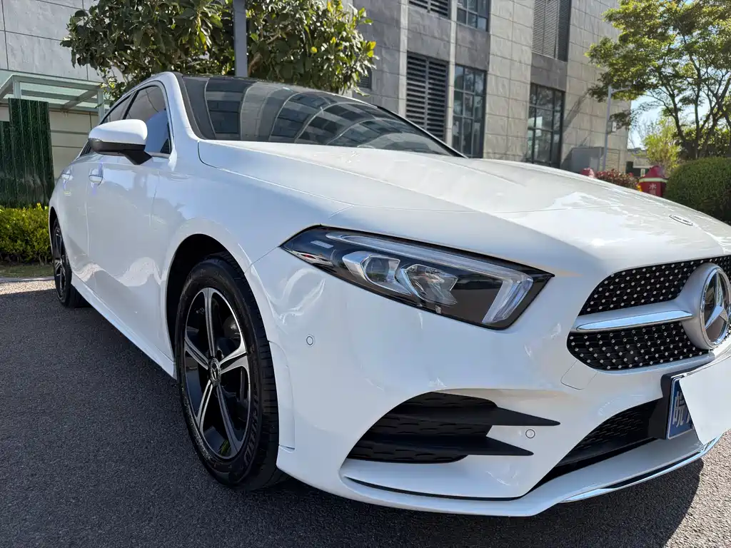 Mercedes-Benz A-Class — фото 13