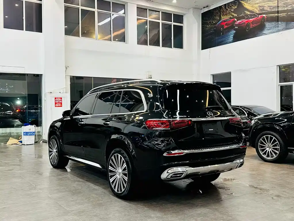 Mercedes-Benz GLS — фото 4