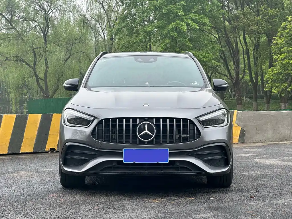 Mercedes-Benz GLA AMG — фото 2