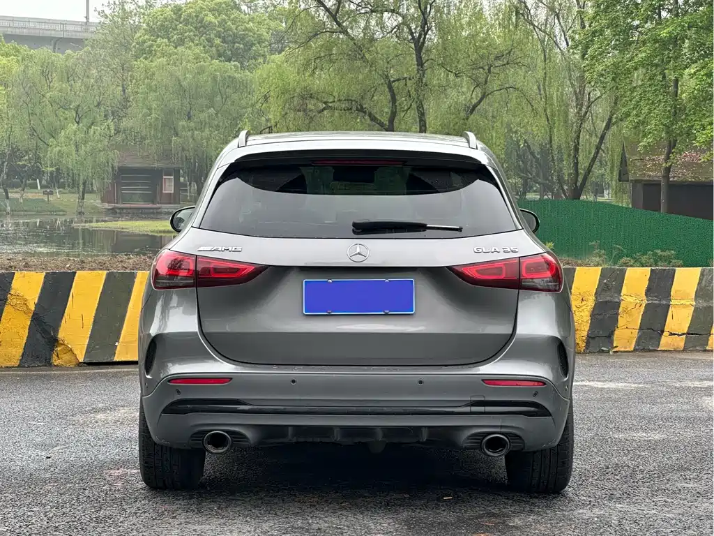 Mercedes-Benz GLA AMG — фото 6