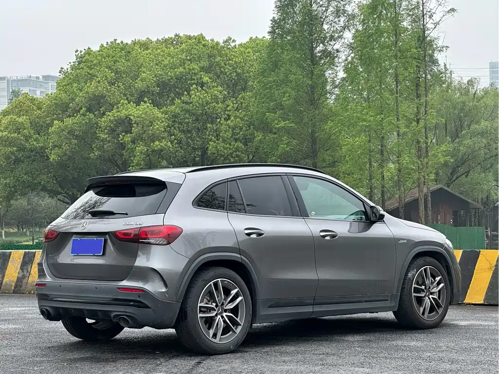 Mercedes-Benz GLA AMG — фото 7