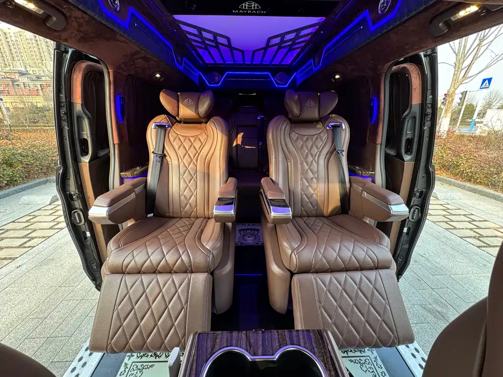 Mercedes-Benz Vito — фото 14