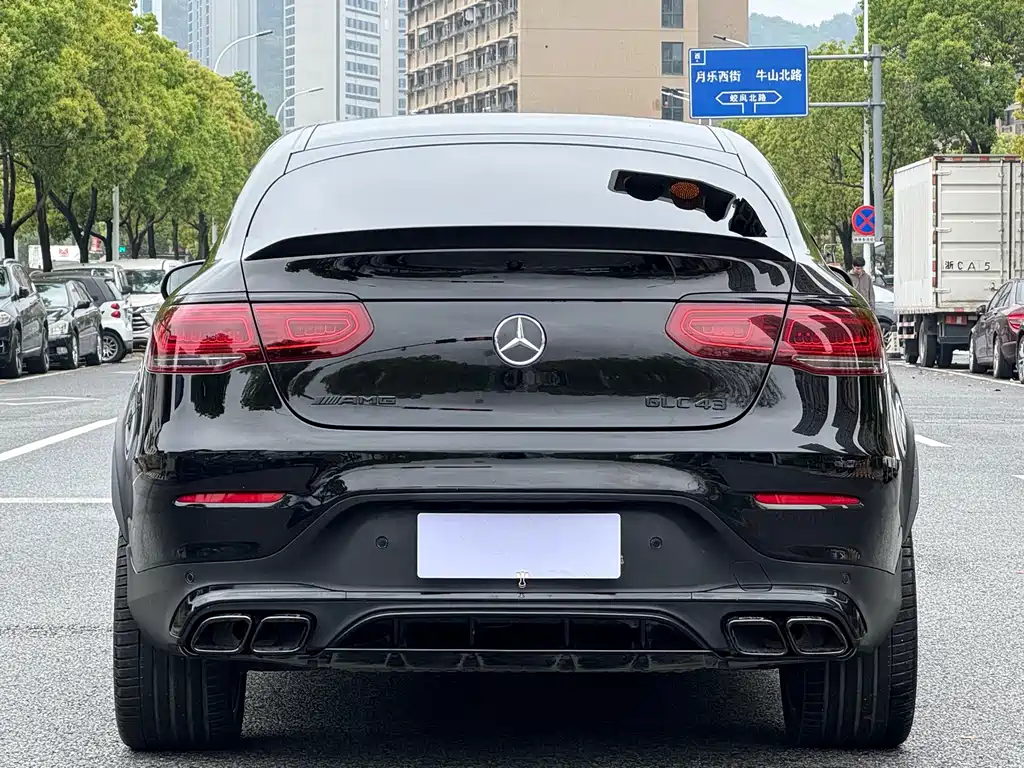 Mercedes-Benz GLC Coupe AMG — фото 5
