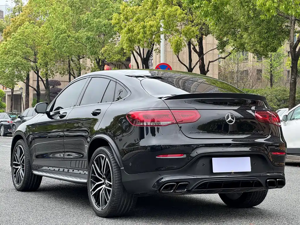 Mercedes-Benz GLC Coupe AMG — фото 6