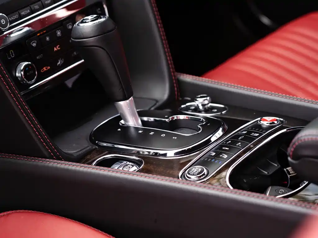 Bentley Continental — фото 8