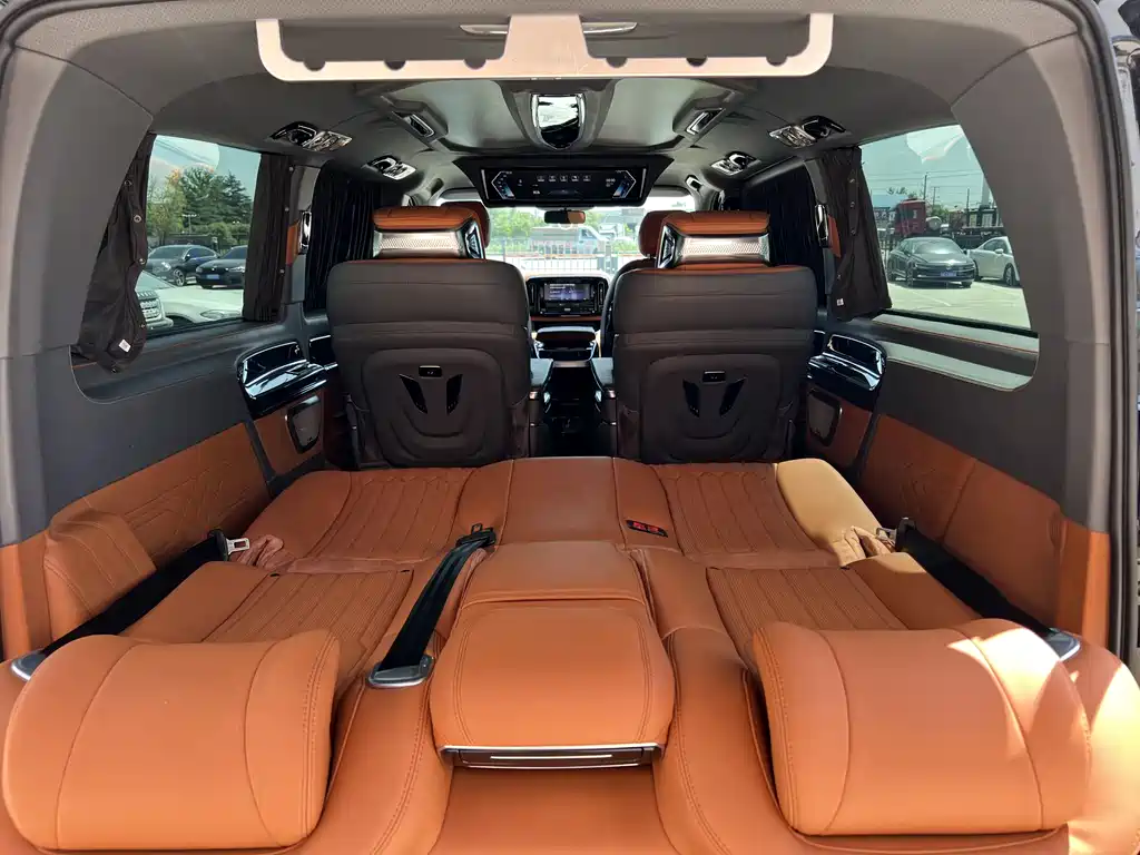 Mercedes-Benz Vito — фото 10