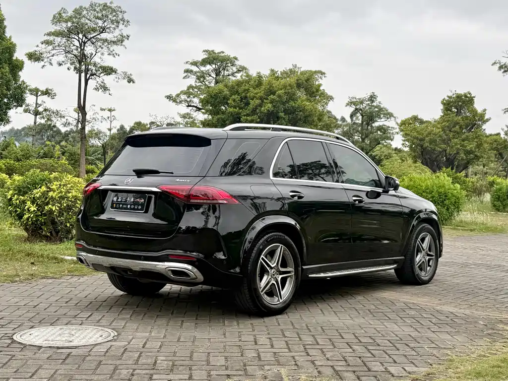 Mercedes-Benz GLE — фото 18