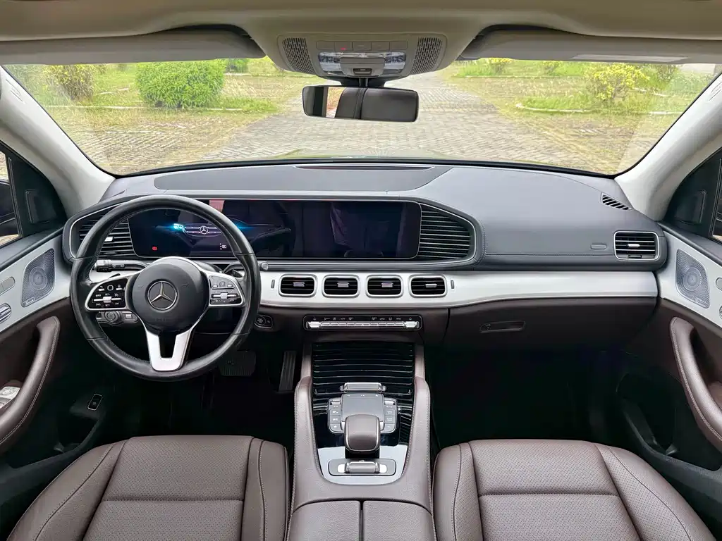 Mercedes-Benz GLE — фото 6