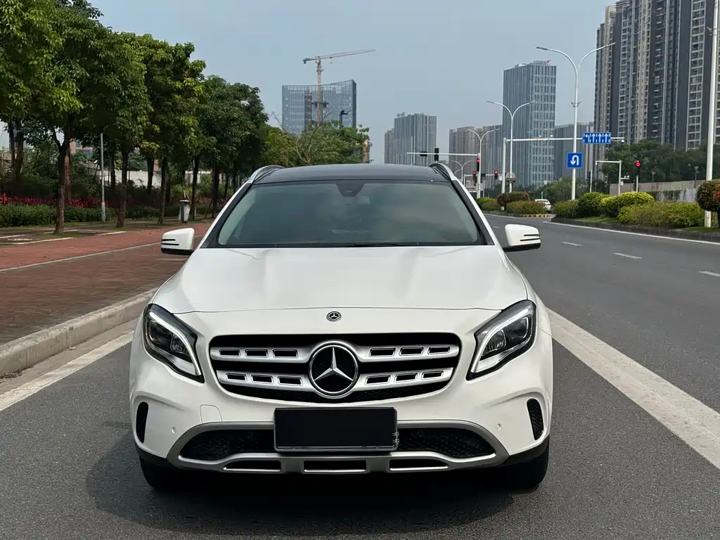 Mercedes-Benz GLA — фото 2
