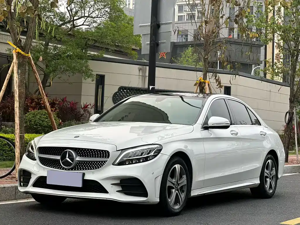Mercedes-Benz C-Class — фото 3