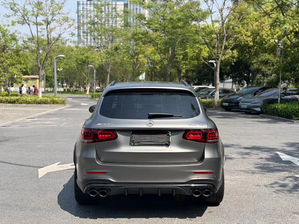 Mercedes-Benz GLC AMG — фото 14