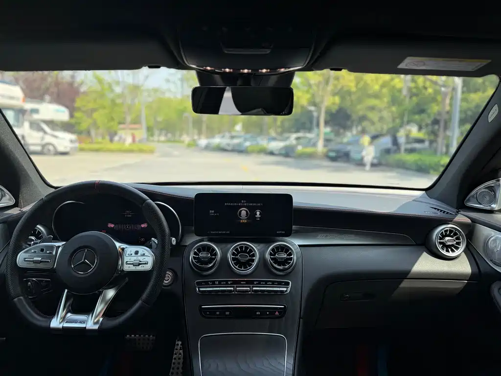 Mercedes-Benz GLC AMG — фото 7