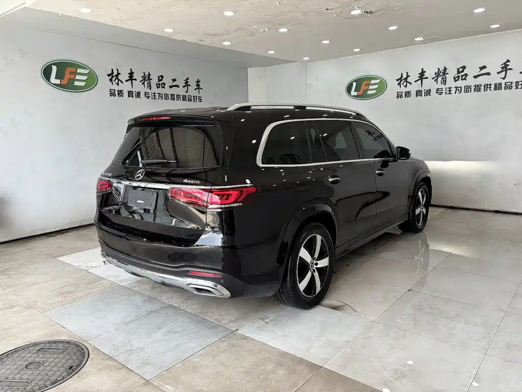 Mercedes-Benz GLS — фото 5
