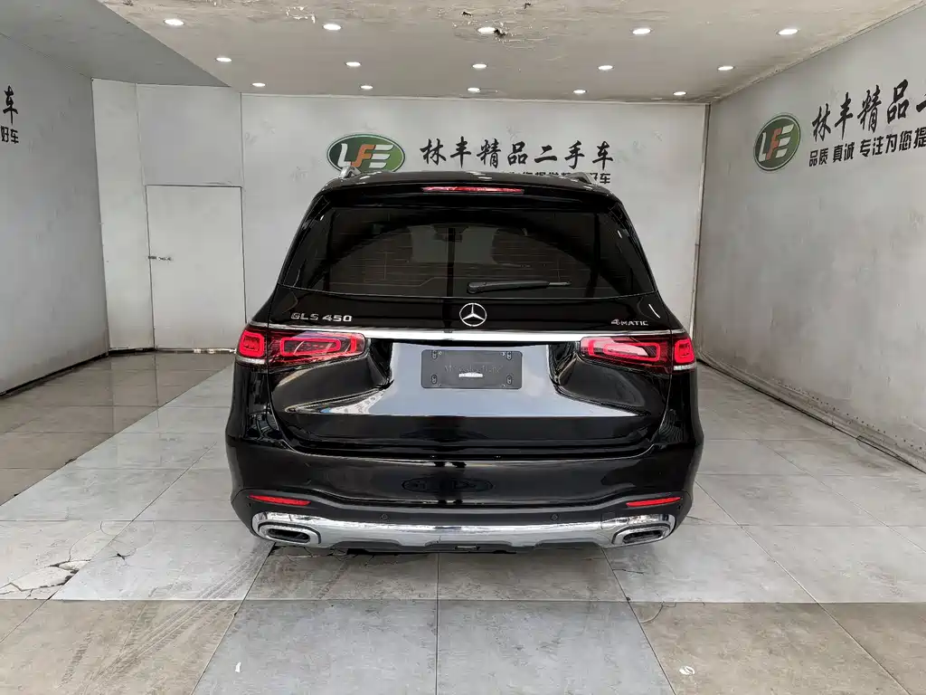Mercedes-Benz GLS — фото 6
