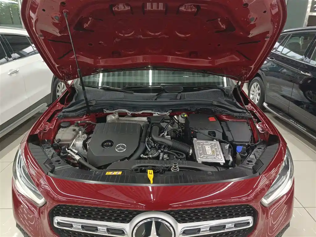 Mercedes-Benz GLA — фото 20
