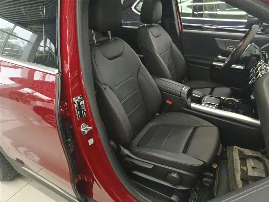 Mercedes-Benz GLA — фото 25