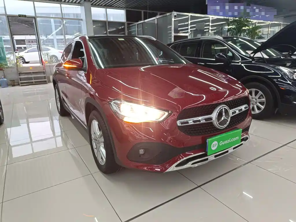 Mercedes-Benz GLA — фото 4