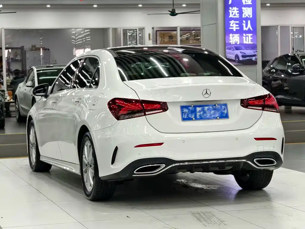 Mercedes-Benz A-Class — фото 7