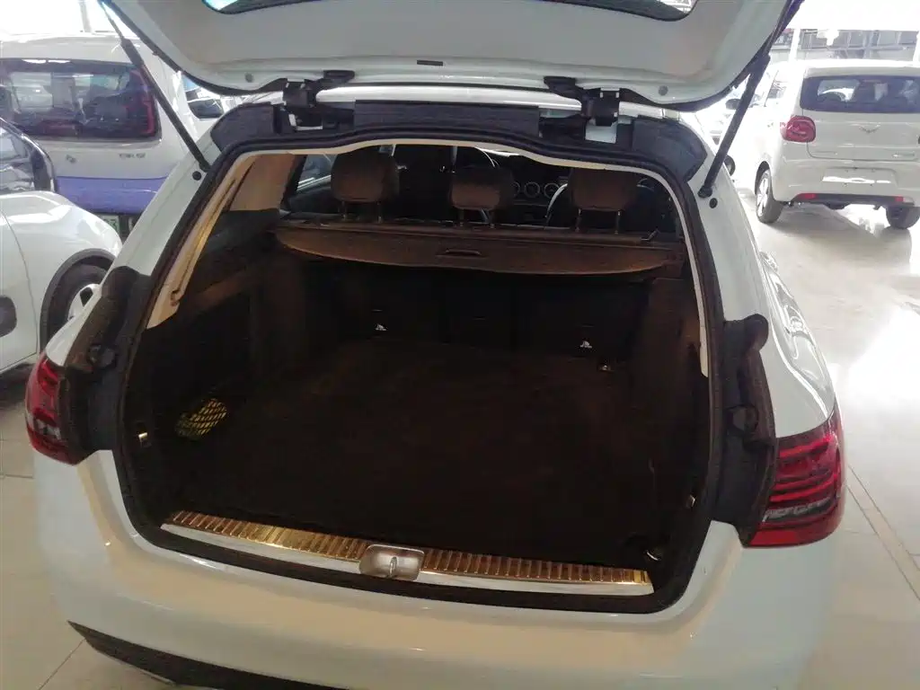 Mercedes-Benz C-Class (Import) — фото 9