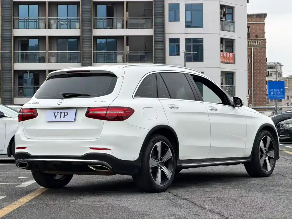 Mercedes-Benz GLC — фото 9