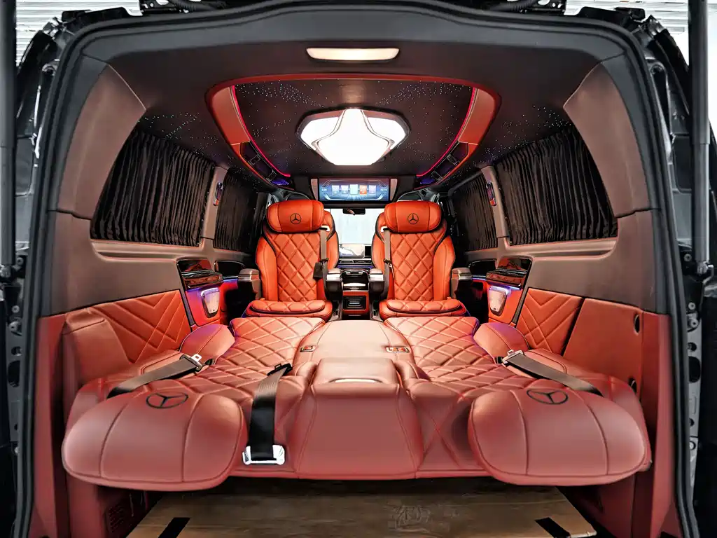 Mercedes-Benz Vito — фото 24