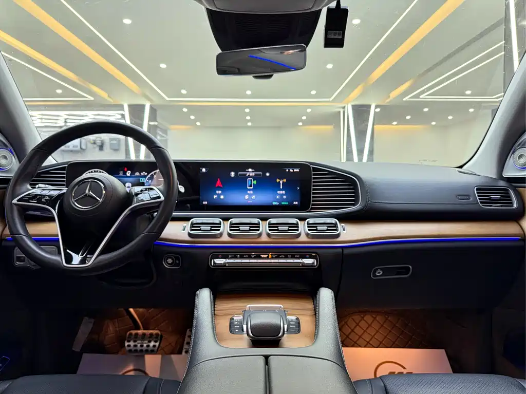 Mercedes-Benz GLE — фото 6