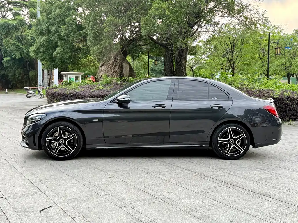 Mercedes-Benz C-Class — фото 4
