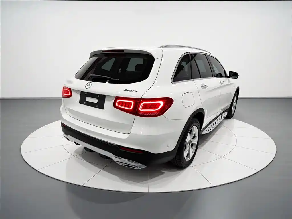 Mercedes-Benz GLC — фото 7
