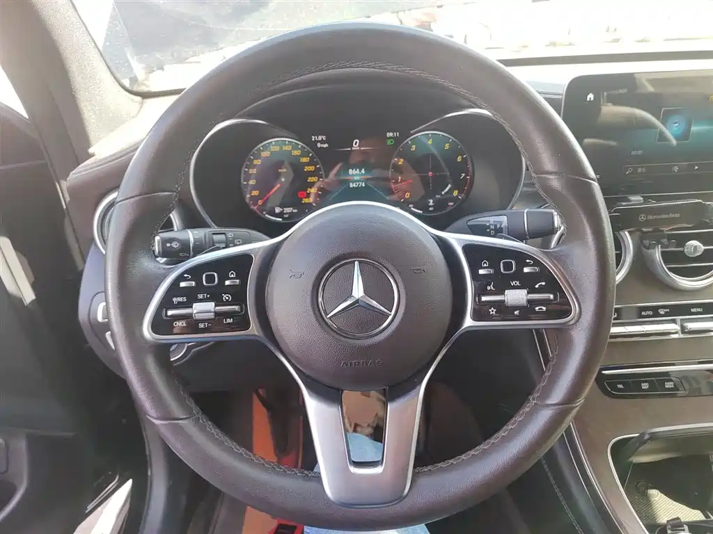 Mercedes-Benz GLC — фото 11