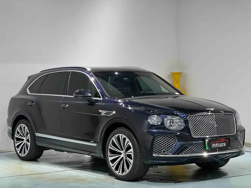 Bentley Bentayga PHEV — фото 4