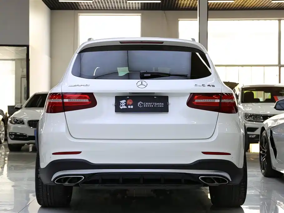 Mercedes-Benz GLC AMG — фото 22