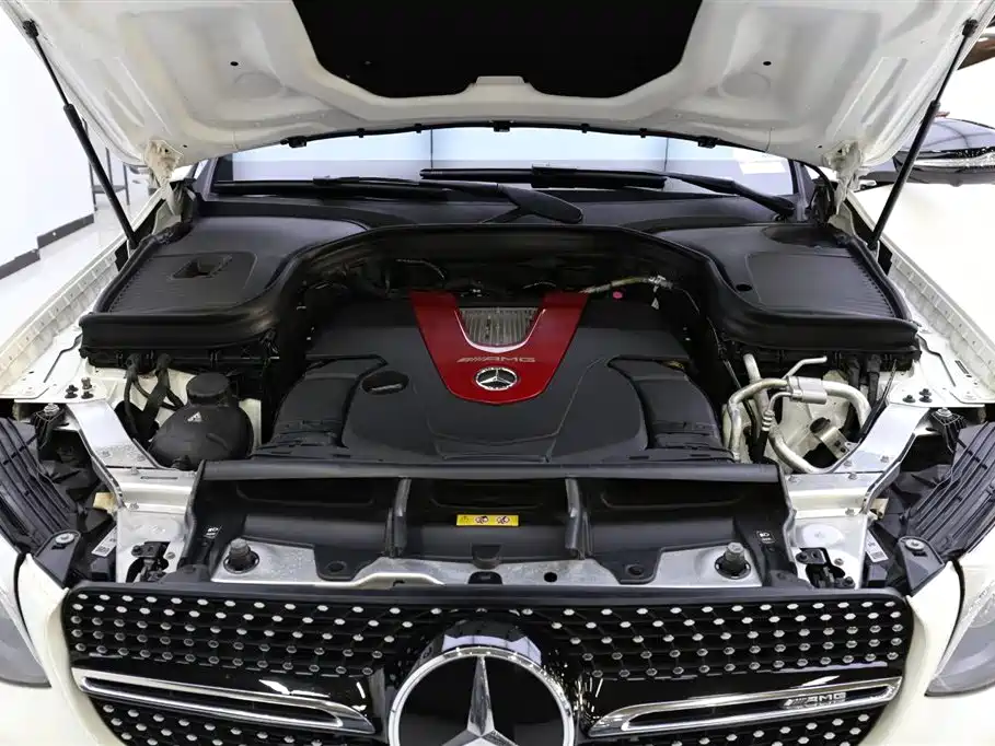 Mercedes-Benz GLC AMG — фото 23
