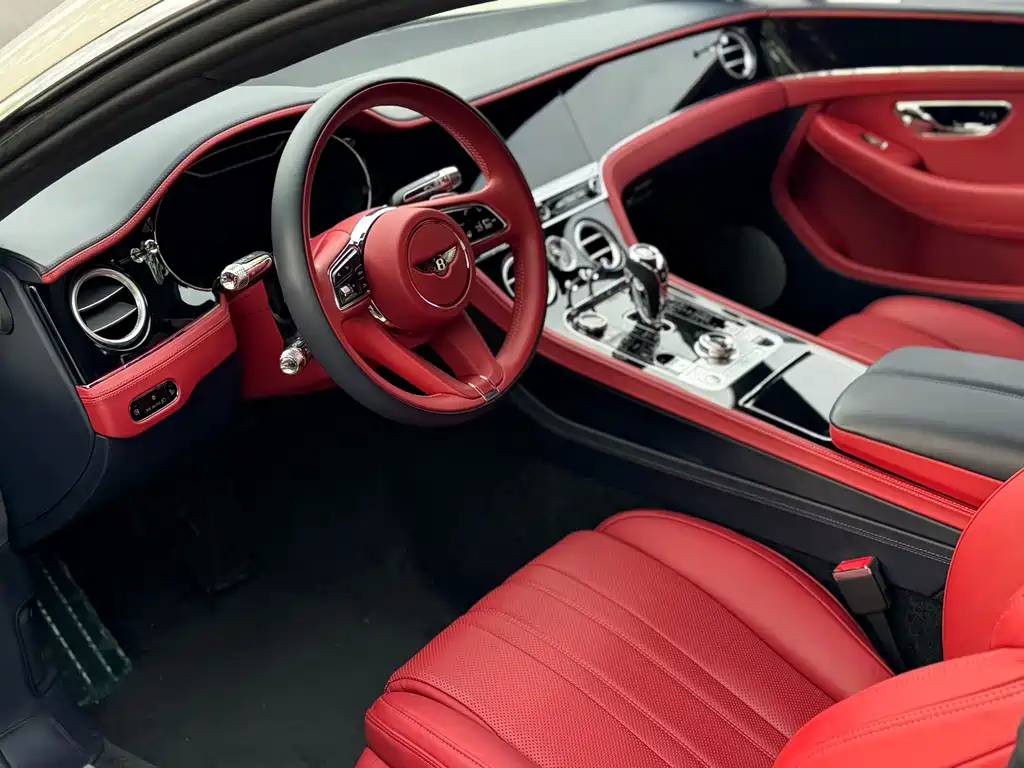 Bentley Continental — фото 6