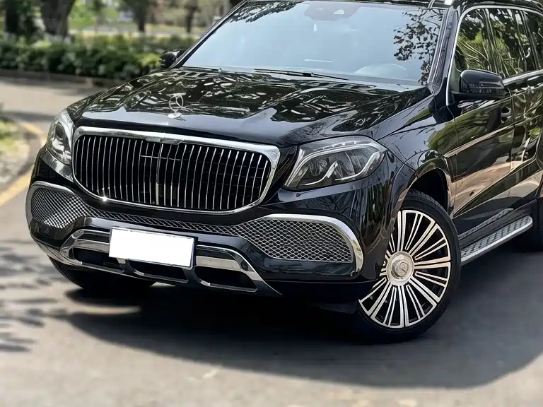 Mercedes-Benz GLS — фото 4