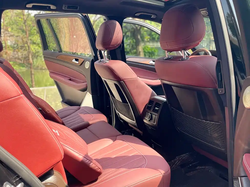 Mercedes-Benz GLS — фото 37