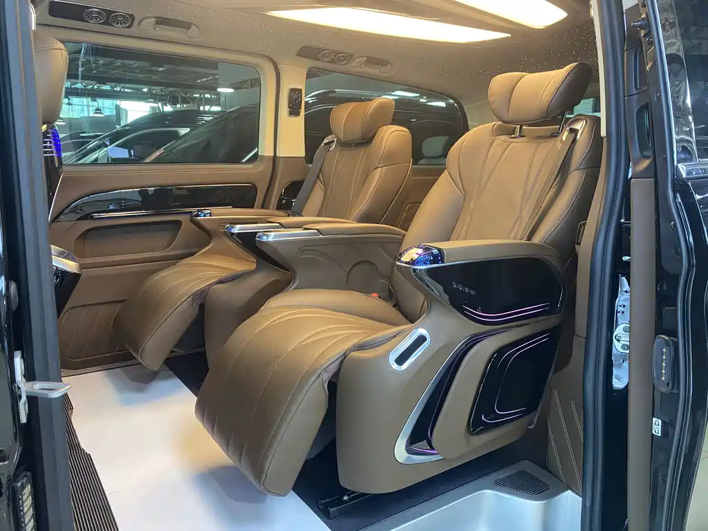 Mercedes-Benz Vito — фото 10