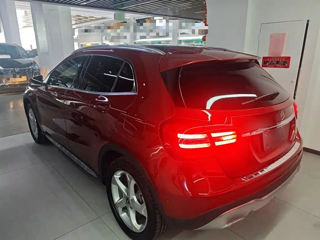 Mercedes-Benz GLA — фото 23