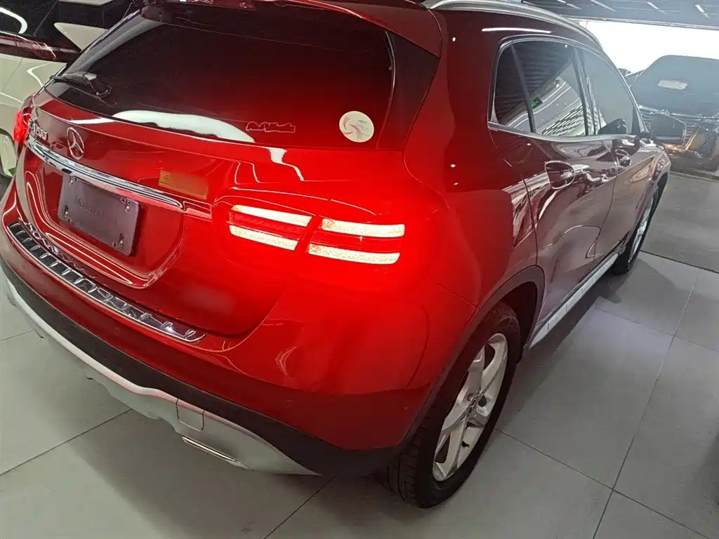 Mercedes-Benz GLA — фото 24