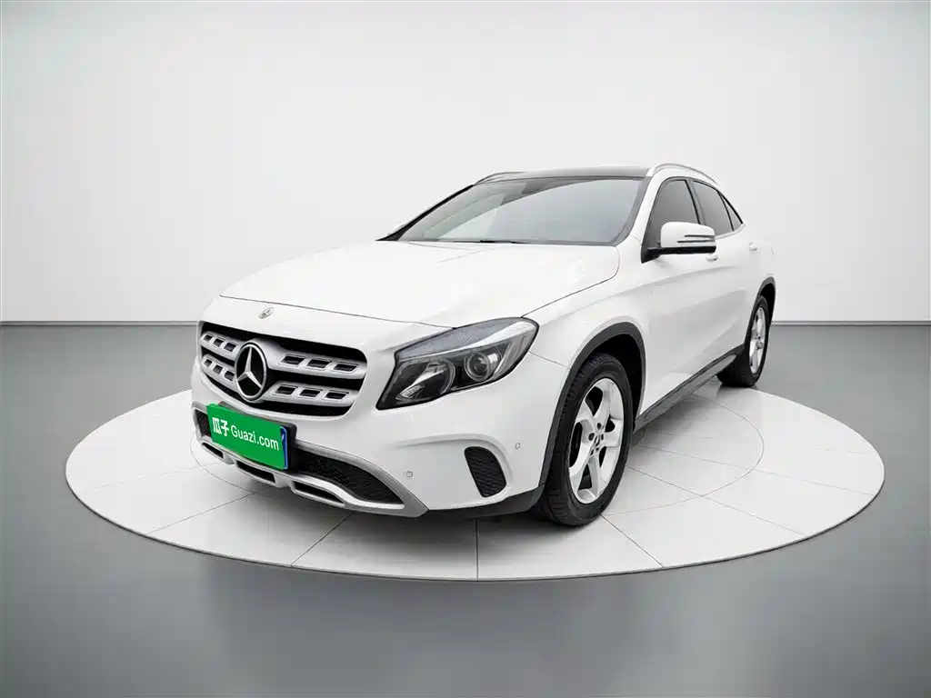 Mercedes-Benz GLA — фото 2